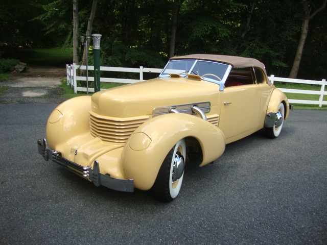 1937 Cord