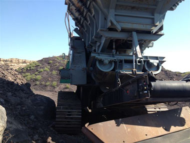 1999 Komatsu BR300J-1 Track Mounted Jaw Crusher