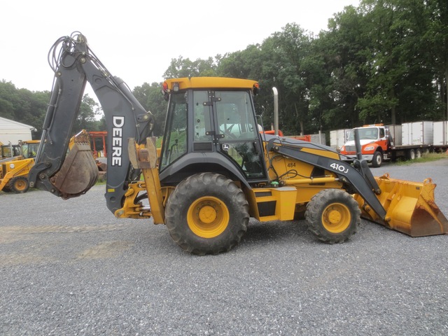 2007 John Deere 410J 4x4 Backhoe