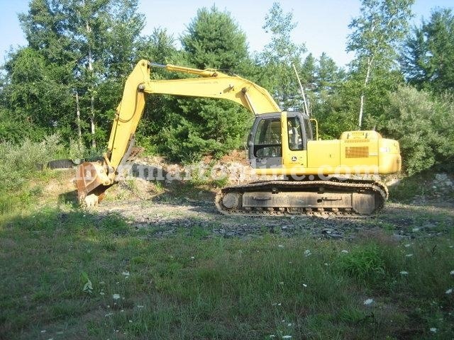 John Deere 270C LC Excavator Specs