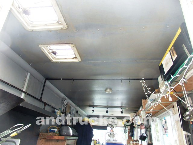 Fully equipped concession food truck for sale