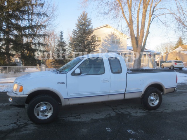 1997 Ford F150 Lariat 4x4  Pickup Truck