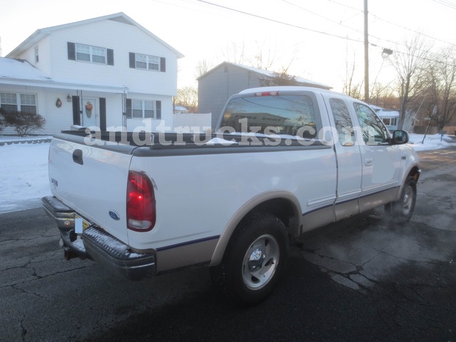 1997 Ford F150 Lariat 4x4  Pickup Truck