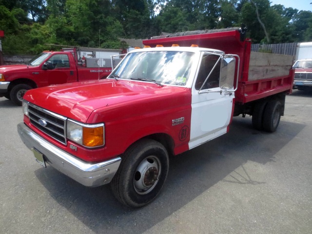 1989 Ford F-350 Mason Dump‏ Truck