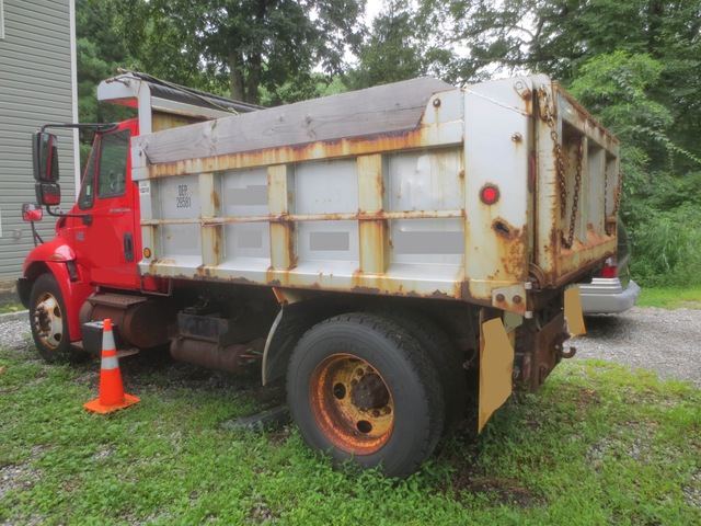 2003 International 4300 Single Axle Dump