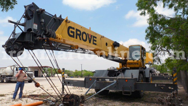 Grove RT600E 50-Ton Rough Terrain Crane