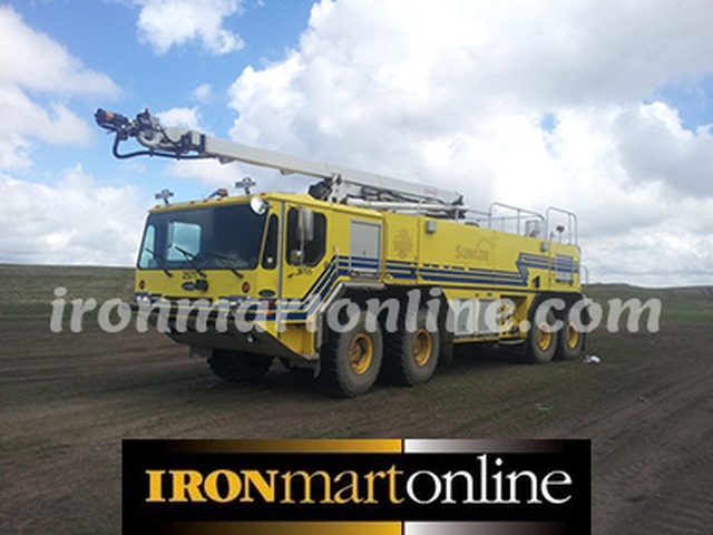 Aircraft Rescue Fire Fighting Truck