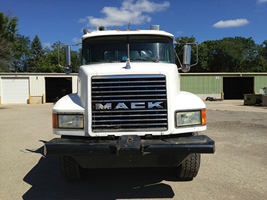 2002 Mack CH612 Vacuum Truck