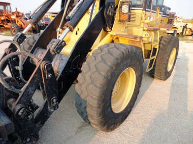 Cat IT24F Tool Carrier Loader