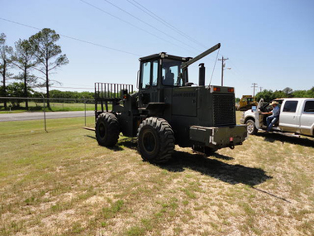 John Deere 544E Forklift