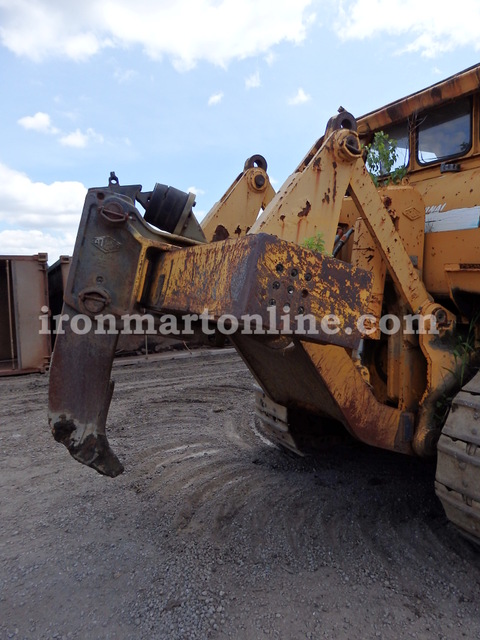 1975 IH Dresser TD25C Dozer