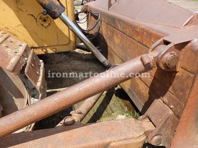 1975 IH Dresser TD25C Dozer