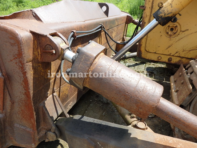 1975 IH Dresser TD25C Dozer