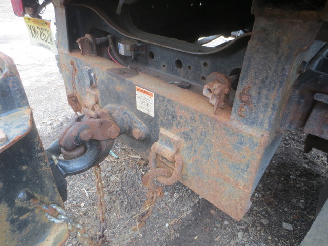 2001 International 4900 Single Axle Dump Truck