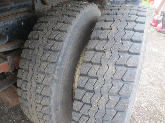 2001 International 4900 Single Axle Dump Truck