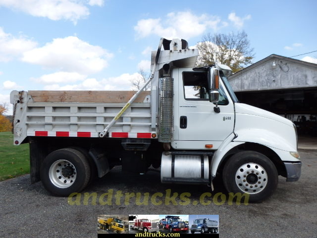 International 8600 Single Axle Dump With Big Horsepower