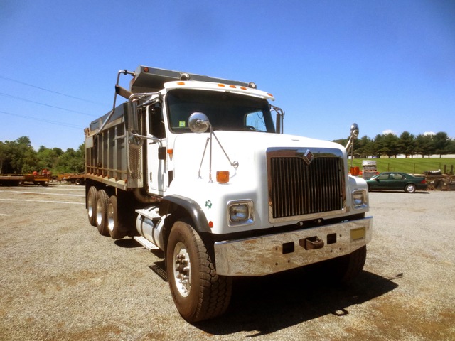 International 5500i Tri Axle Dump