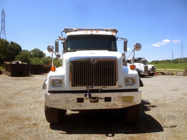 International 5500i Tri Axle Dump