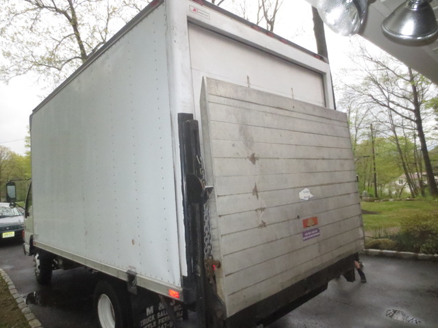 Isuzu NPR 14 Foot Box Truck