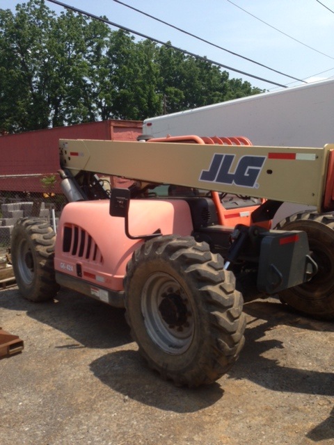 JLG Material Lift G6-42A