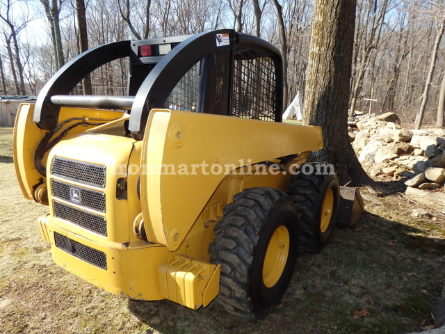 2002 John Deere 260 Series II Skid Steer