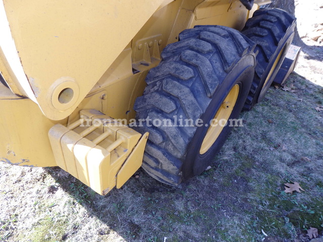 2002 John Deere 260 Series II Skid Steer