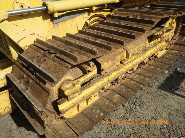 Komatsu D32P Dozer