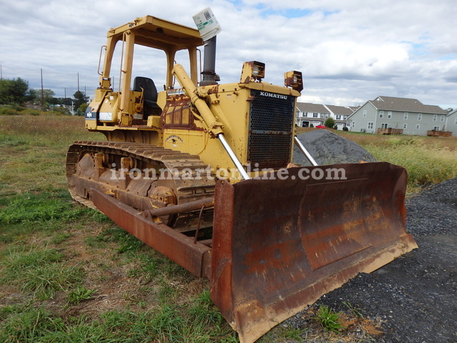 1987 Komatsu D68E-1 Crawler Dozer