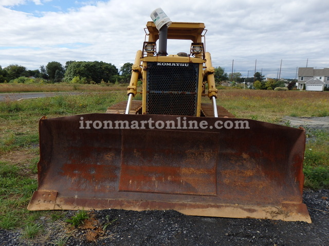 1987 Komatsu D68E-1 Crawler Dozer