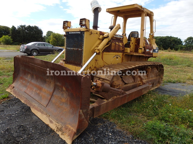 1987 Komatsu D68E-1 Crawler Dozer