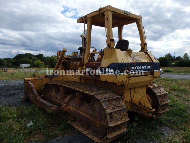 1987 Komatsu D68E-1 Crawler Dozer