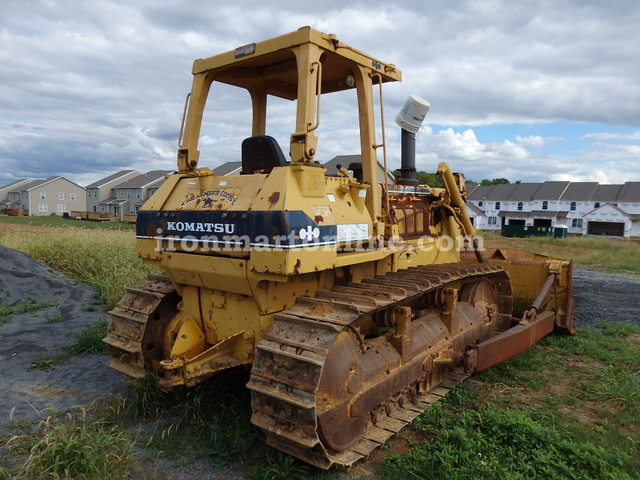 1987 Komatsu D68E-1 Crawler Dozer