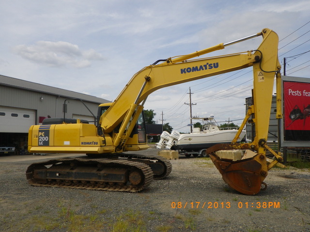 2004 Komatsu PC200LC-7 Excavator