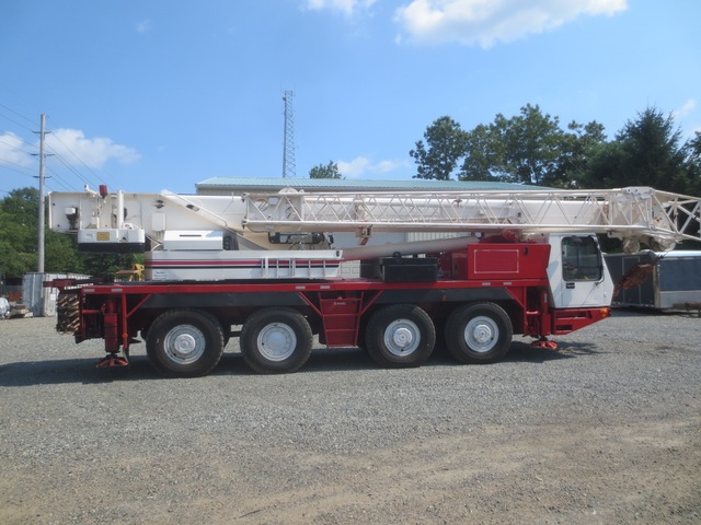 1995 Krupp KMK 4072 85 Ton Crane