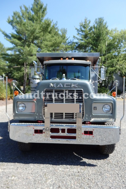 1985 Mack Single Axle R-Model Dump Truck 250hp with Jake