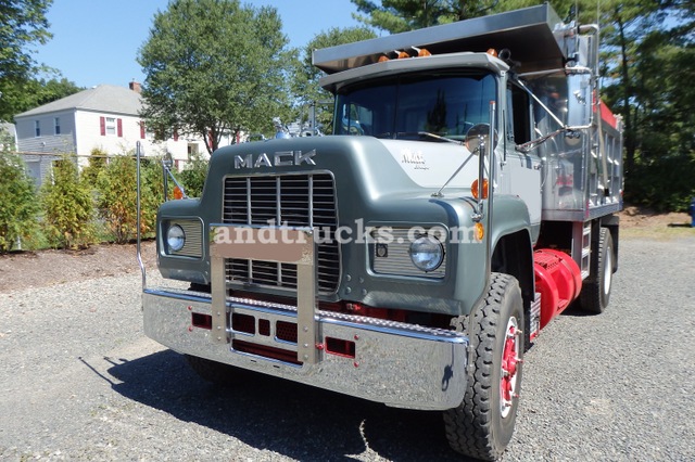 1985 Mack Single Axle R-Model Dump Truck 250hp with Jake