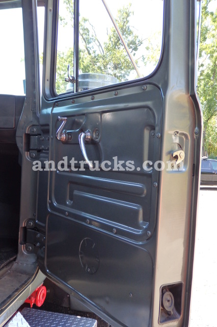 1985 Mack Single Axle R-Model Dump Truck 250hp with Jake