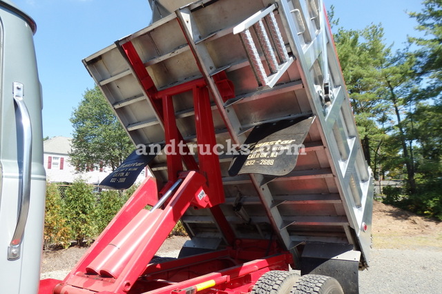 1985 Mack Single Axle R-Model Dump Truck 250hp with Jake