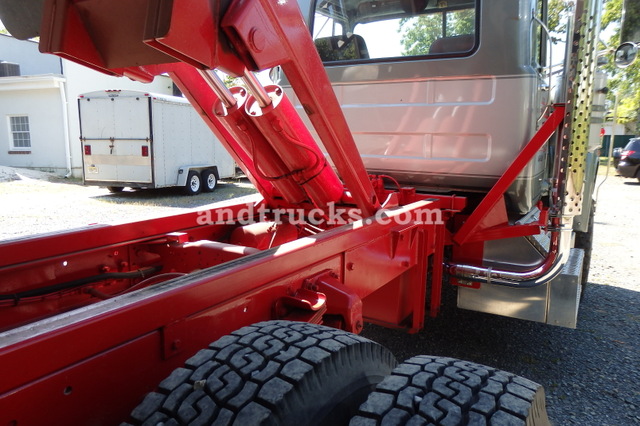 1985 Mack Single Axle R-Model Dump Truck 250hp with Jake