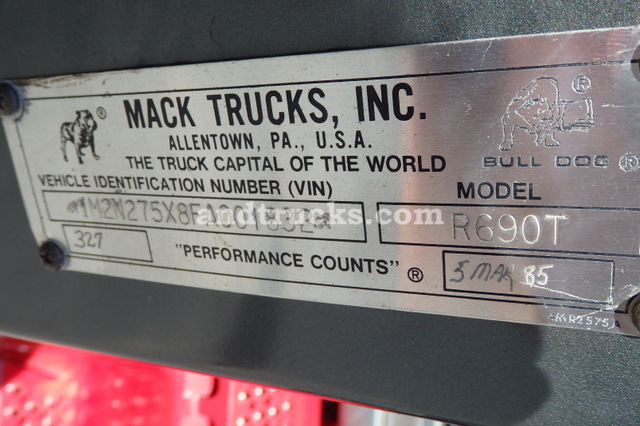 1985 Mack Single Axle R-Model Dump Truck 250hp with Jake