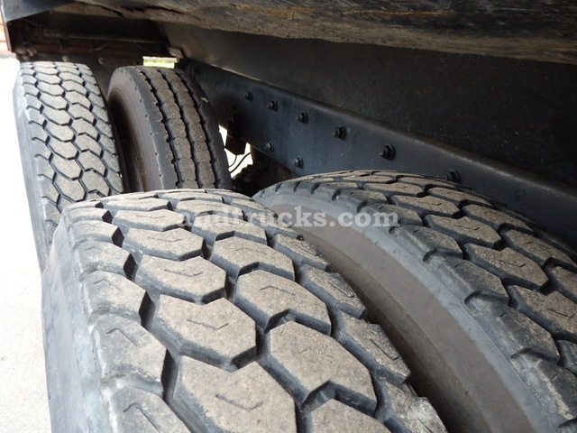 1993 Tandem Axle R Model Mack (RD690S) Dump Truck