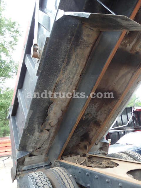 1993 Tandem Axle R Model Mack (RD690S) Dump Truck