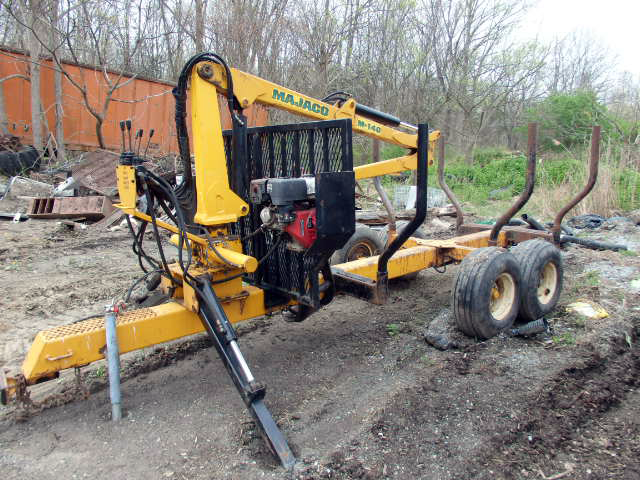 1999 Majco M140 Log Loader