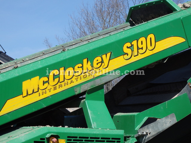 2008 McCloskey S190 Dual Deck Mobile Screener