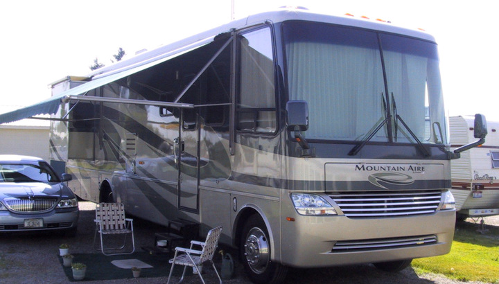 Motor Home 2006 Newmar 37ft Mountain Aire