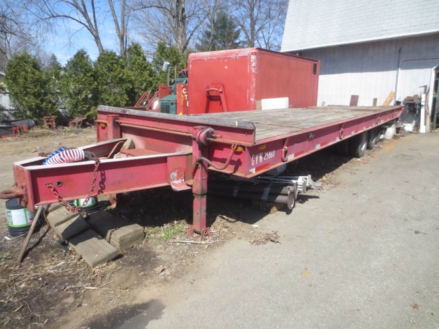 Overbuilt 9-Ton Trailer with 33 Foot Deck