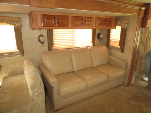 Coachmen/Sportsman Pathfinder 386QS RV with 4 Slide Outs
