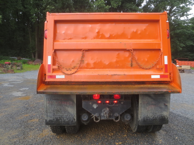 2006 Peterbilt 335 Tandem Axle Dump Truck