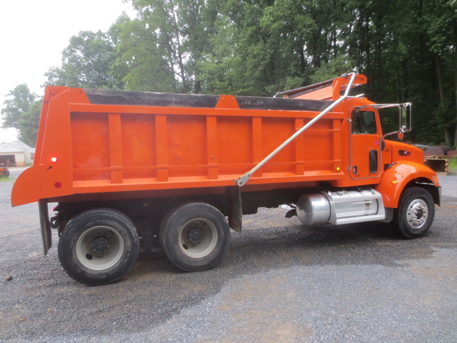 2006 Peterbilt 335 Tandem Axle Dump Truck