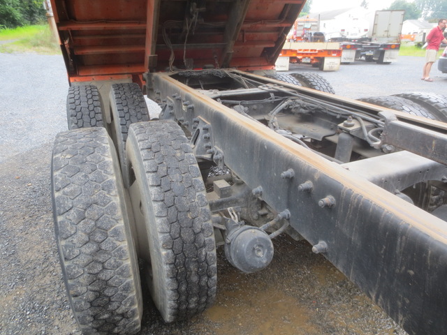 2006 Peterbilt 335 Tandem Axle Dump Truck